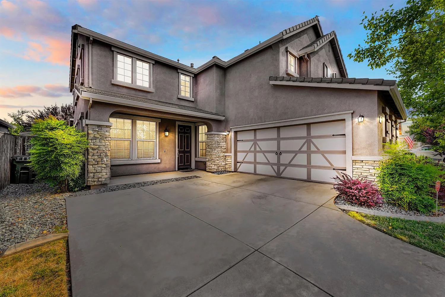 12261 Canyonlands Dr photo 1