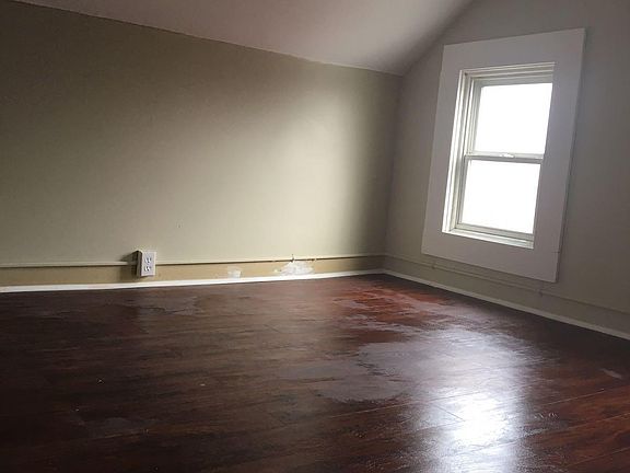 Loft bedroom 