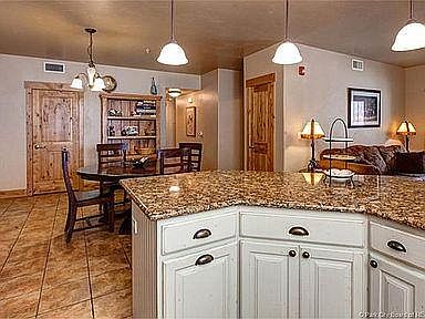 5th image of 5501 Lillehammer Ln