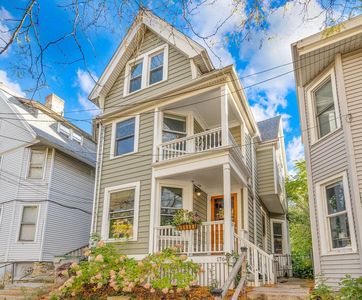 1764 North Astor STREET, Milwaukee, WI, 53202