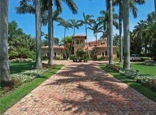 38 Indian Creek Dr #(228), Indian Creek Village, FL 33154