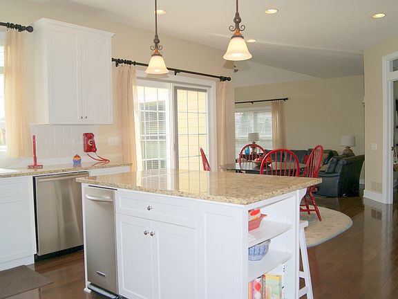 4th image of 7177 Brodie Blvd