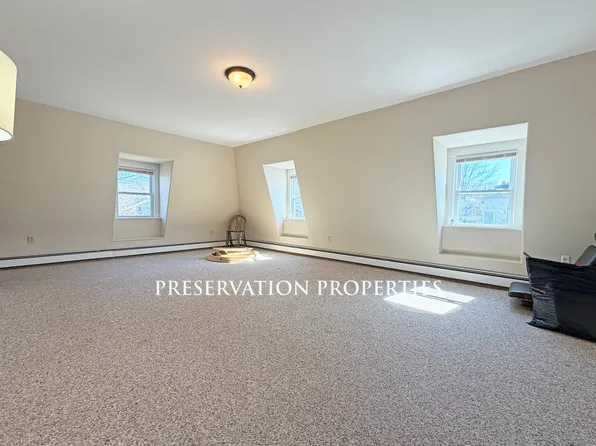 (undisclosed Address), Newton, MA 02458