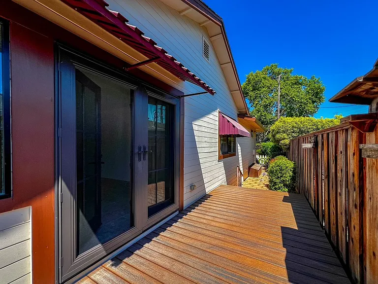 10 Linnell Ave — Photo 30