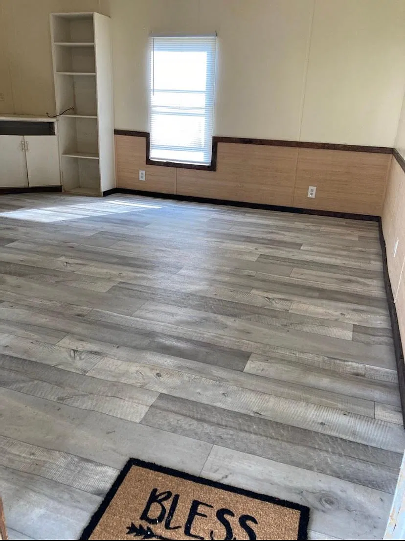 213 S Gate Dr — Photo 3