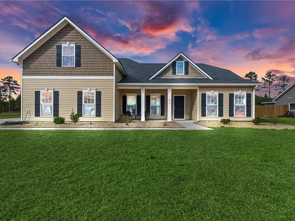 211 Bulkhead Dr, Kingsland, GA 31548