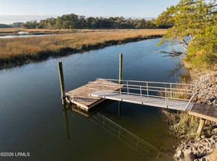 97 Rose Island Rd, Saint Helena Island, SC 29920