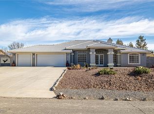 4861 Stoneham St, Pahrump, NV 89061