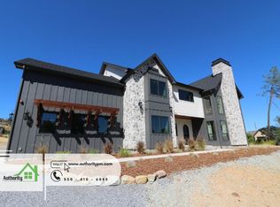 15936 Cindee Ln, Redding, CA 96001