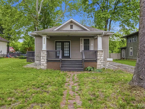 3024 Brown St, Alton, IL 62002