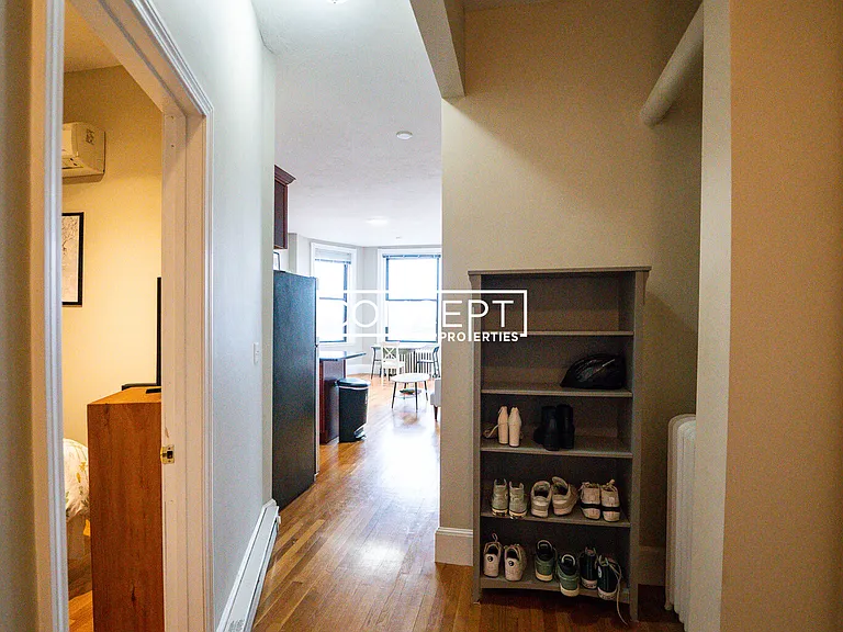 39 Bay State Rd #4R — Photo 11