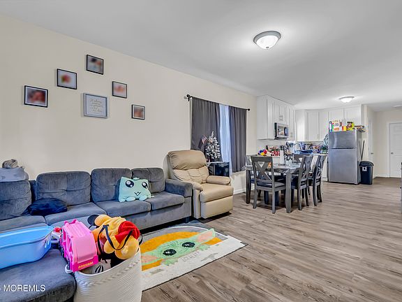 4th image of 443 Carlisa Drive #A&B