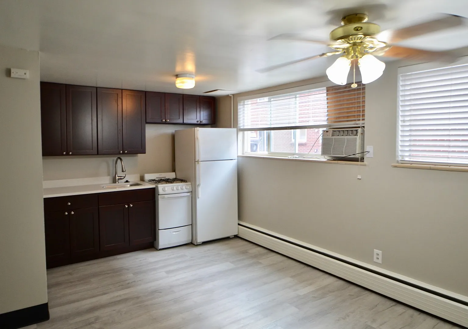 Campus Apartments — Photo 1