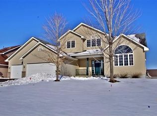 15921 Cascade Path, Rosemount, MN 55068