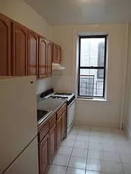 Rented by NYLA Realty