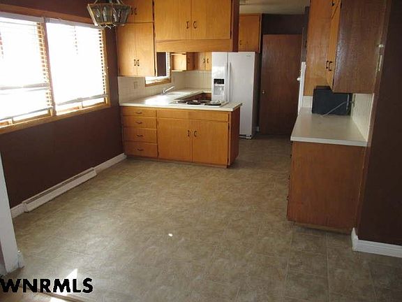 5th image of 1806 Avenue L
