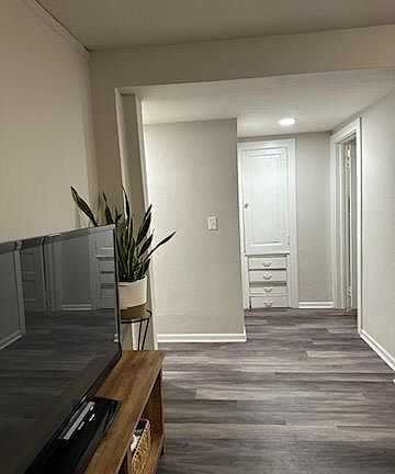 5th image of 2007 E Linnwood Ave #7