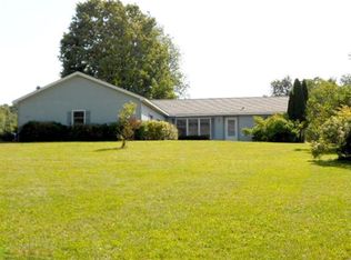 3100 Kissing Rock Ave, Lowell, MI 49331