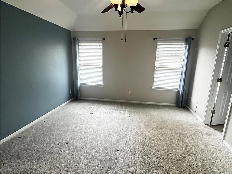 20619 Raingreen Dr — Photo 8
