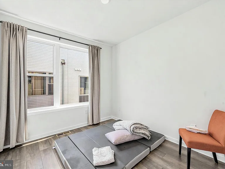 3005 Birchview Walk — Photo 15