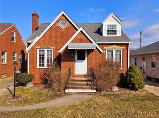 6710 Gilbert Ave, Parma, OH