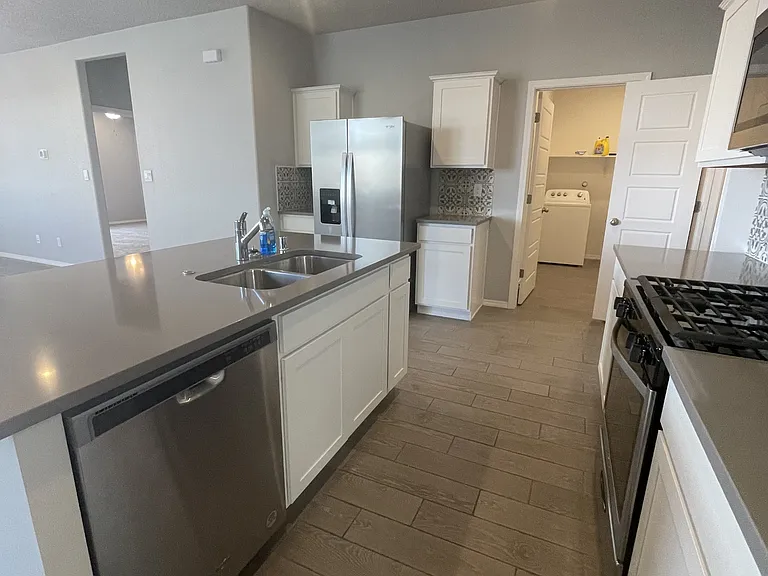 4839 Blackburn Rd NE — Photo 7