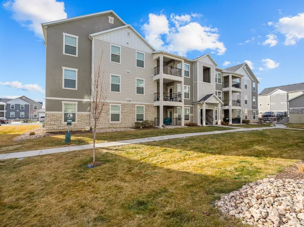 1812 W Terra Vista Ln Unit 202, Saratoga Springs, UT 84045