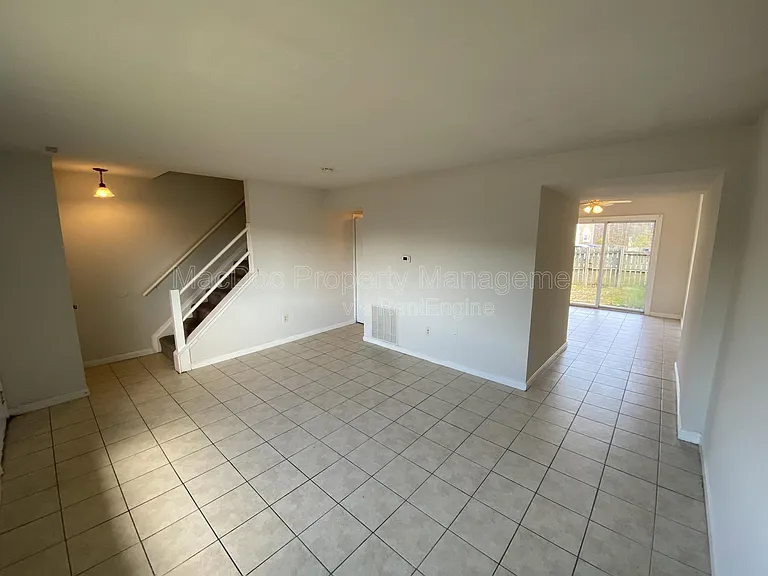 623 Anvil Rd — Photo 5