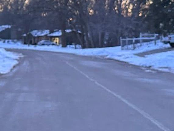 4th image of 121 Chaparral Dr