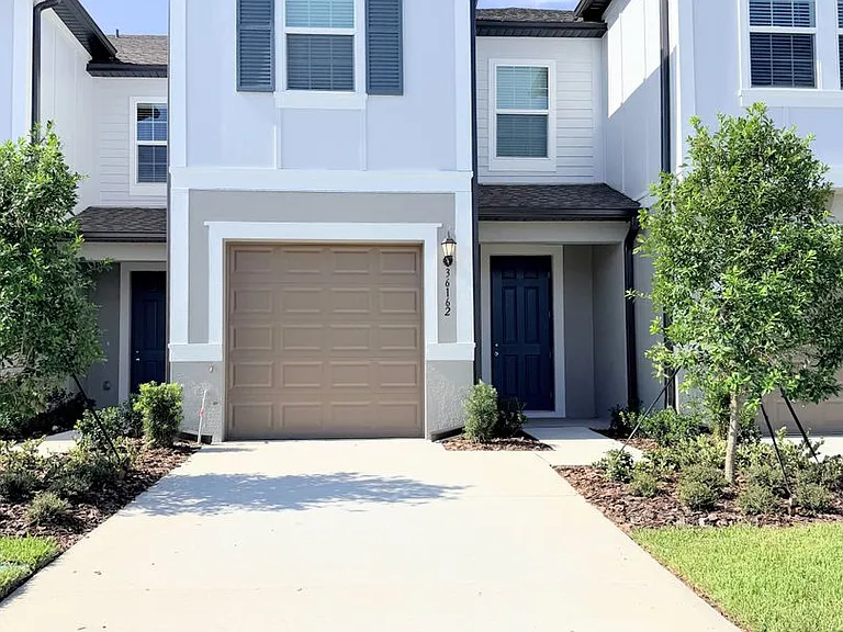 36162 Obsidian Ln — Photo 1