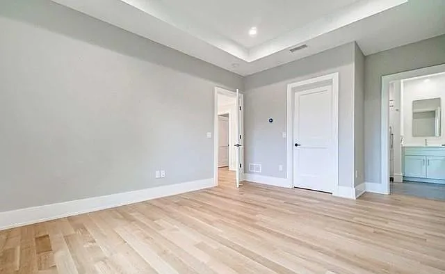 612 Sylvan Pl W — Photo 15