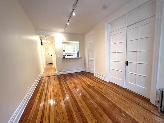 Rented by ZENYC LLC | media 2