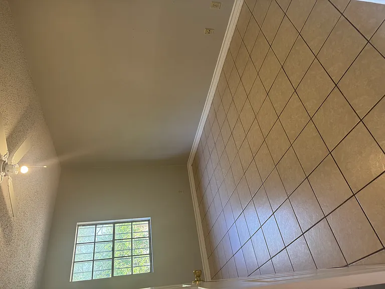 2604 Reynolds St #5 — Photo 7
