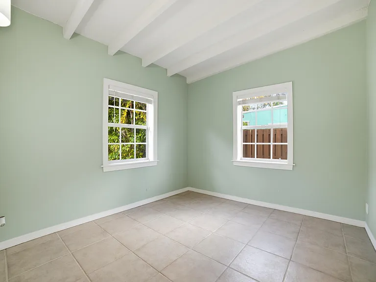 1717 SW 12th Ct — Photo 13