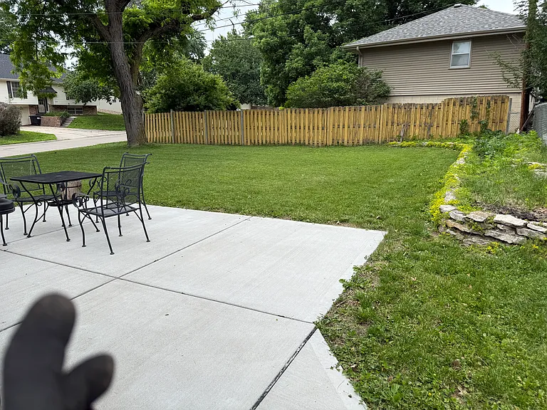 8022 Hascall St — Photo 6