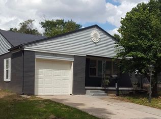 5902 E Oakwood Dr, Wichita, KS 67208