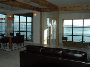 219 Main St, Morro Bay, CA 93442