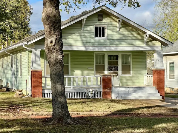 309 E Lincoln Ave, Wellington, KS 67152