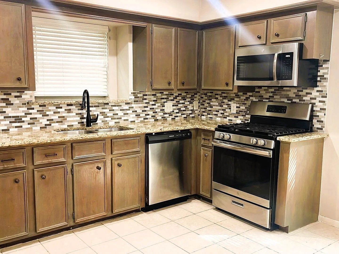 Coming Soon! 2638 Brown Hill Drive**Ask About Our No Cash Deposit Option — Photo 3