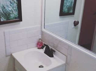 5611 Arthur St, Hollywood, FL 33021