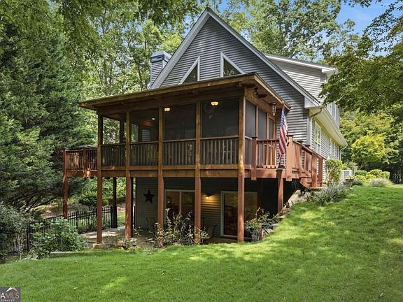 2nd image of 3056 Clear Cove Way