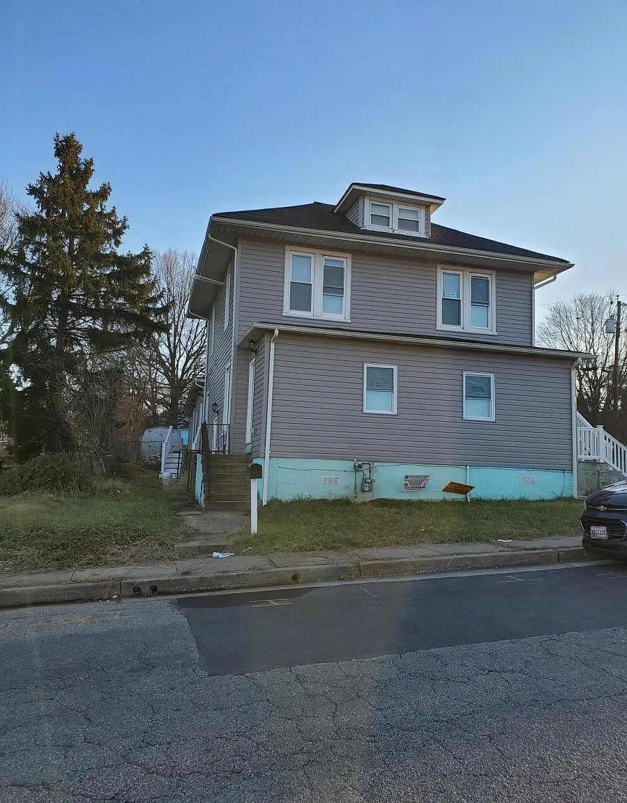 1 bed, 1944 sqft, $550 — Photo 1