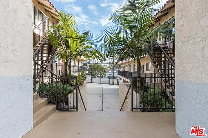 644 Manhattan Beach Blvd #10 — Photo 19