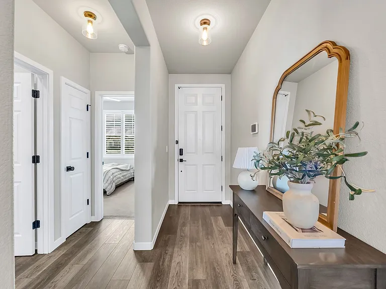 800 Daggerwing Ct — Photo 8