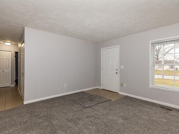 3rd image of 4301 Arrowrock Ave