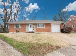676 Bellsworth Dr, Saint Louis, MO