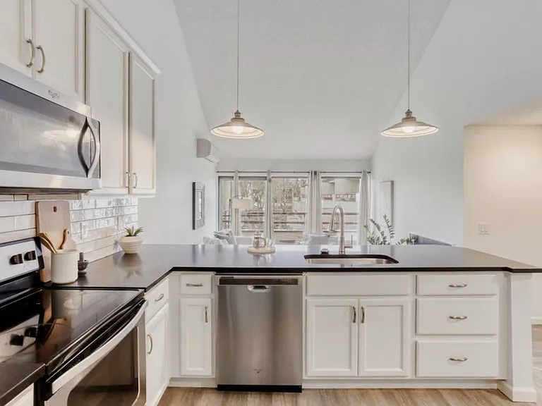 5150 S Landing Dr #302B2 — Photo 12