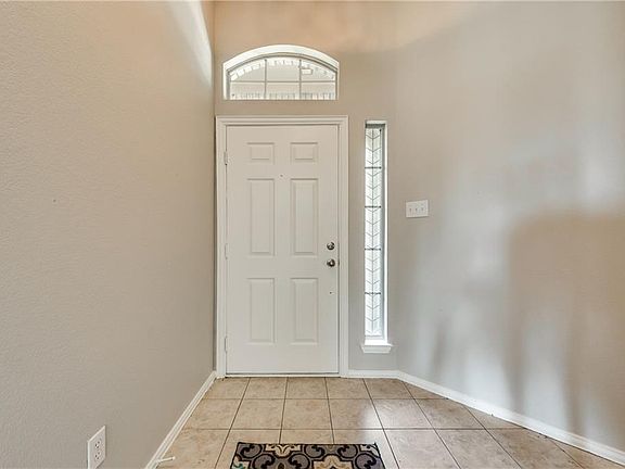 5th image of 1010 Port Aransas Dr