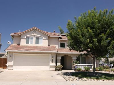 2237 Barger Way, Riverbank, CA, 95367