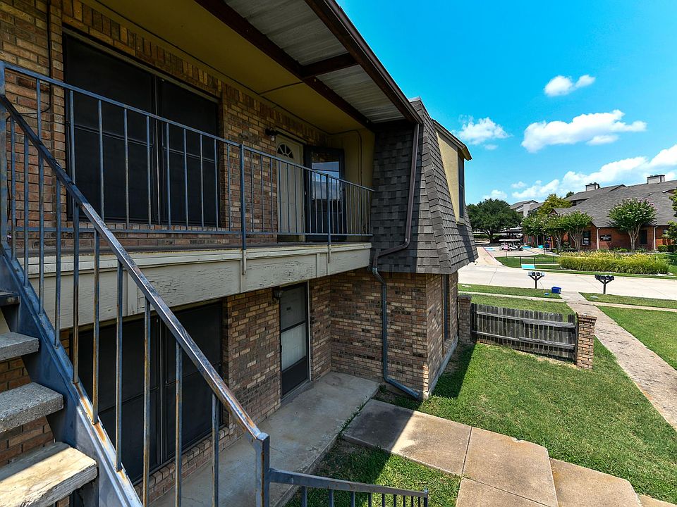 1st image of 9523 Westpark Dr